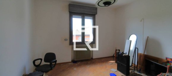 4 bedrooms Villa in Ravenna, Italy No. 75595 6