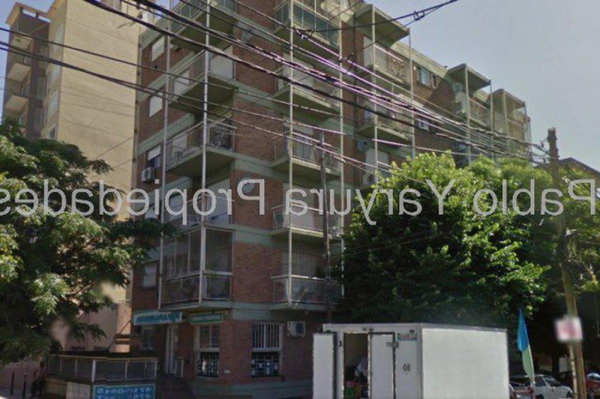  Warehouse in Tres de Febrero, Argentina No. 30416