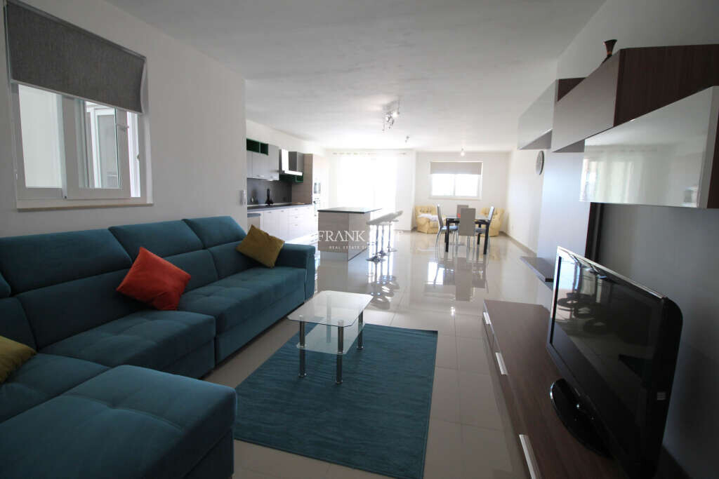 3 chambres Appartement à Saint Julian's, Malta No. 9939