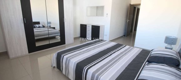 3 chambres Appartement à Saint Julian's, Malta No. 9939 16