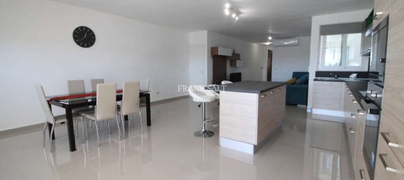 3 chambres Appartement à Saint Julian's, Malta No. 9939 4