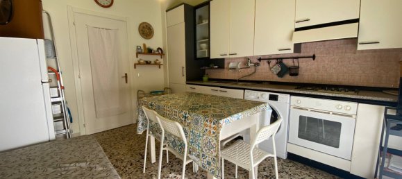 Studio in Borghetto Santo Spirito, Italy, Nr. 381148 9