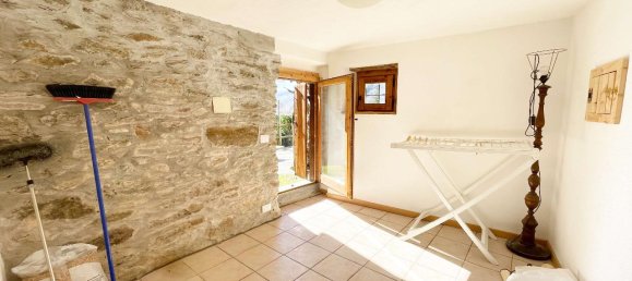 Casa de 8 habitaciónes en San Giacomo Filippo, Italy No. 230491 41