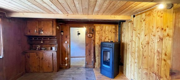 Casa de 8 habitaciónes en San Giacomo Filippo, Italy No. 230491 34