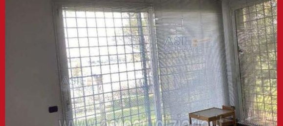 5 bedrooms Apartment in Rome, Italy No. 330792 29