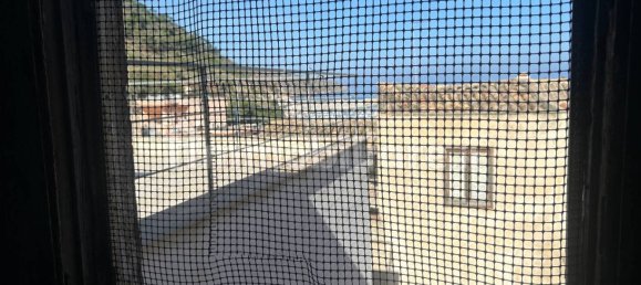 3 Schlafzimmer Haus in Castellammare del Golfo, Italy, Nr. 102987 6