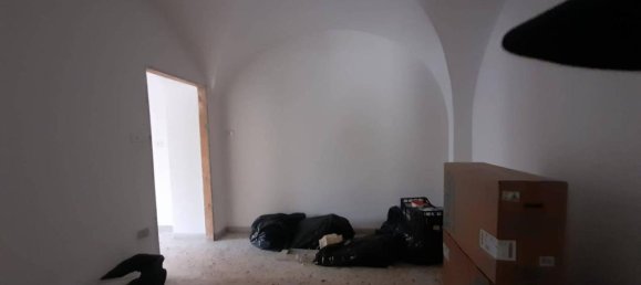 4-salle Appartement à Pescara, Italy No. 42048 10