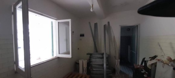4-salle Appartement à Pescara, Italy No. 42048 7
