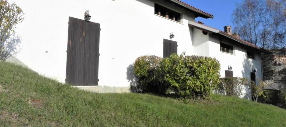 5 rooms Villa in Alice Bel Colle, Italy No. 164192 8