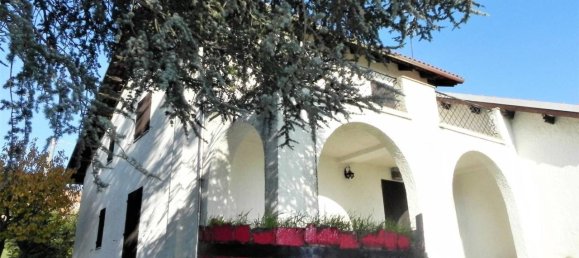 5 rooms Villa in Alice Bel Colle, Italy No. 164192 4