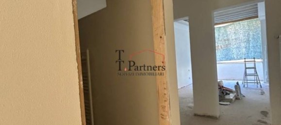 2 bedrooms Apartment in Florence, Italy No. 296531 6