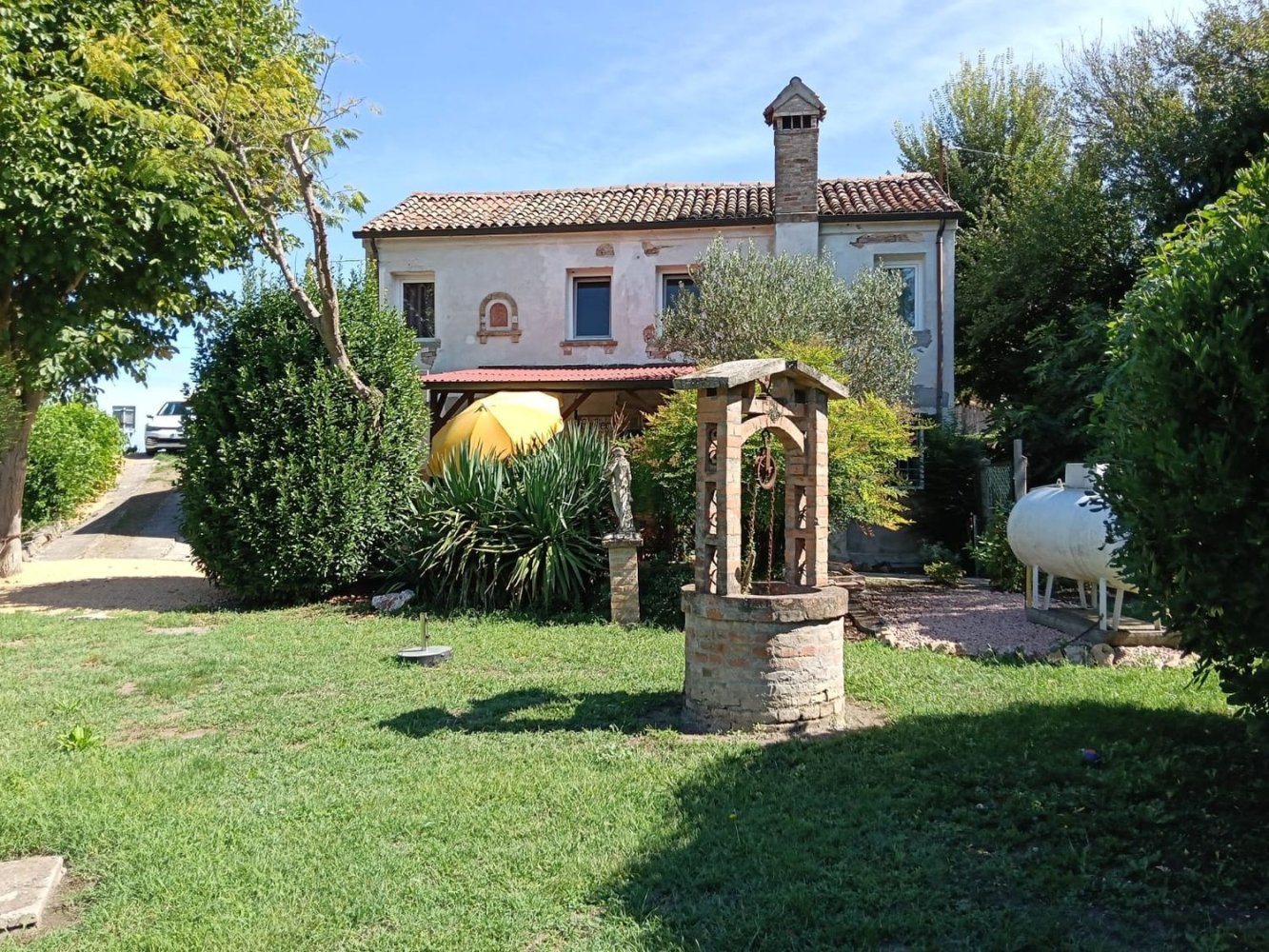 6 غرف نوم منزل في Gavello, Italy رقم 324036