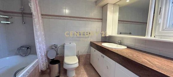 5 bedrooms Villa in Limassol, Cyprus No. 7638 5