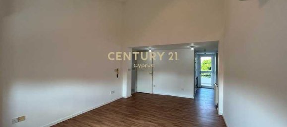 5 bedrooms Villa in Limassol, Cyprus No. 7638 10