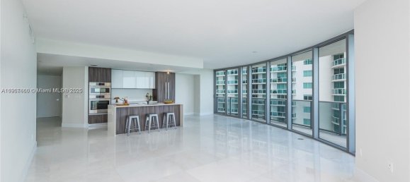 3 bedrooms Commercial property for rent in Miami, Miami-Dade, Florida, USA № 614185 12