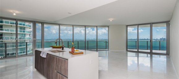 3 bedrooms Commercial property for rent in Miami, Miami-Dade, Florida, USA № 614185 10