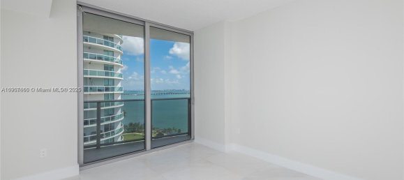 3 bedrooms Commercial property for rent in Miami, Miami-Dade, Florida, USA № 614185 21