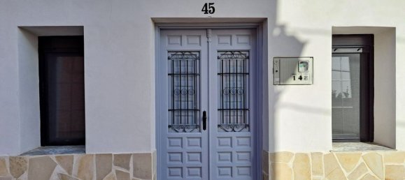 3 bedrooms Townhouse in Alicante, Spain No. 170315 4