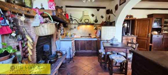 5 bedrooms House in Cascina, Italy No. 358269 5