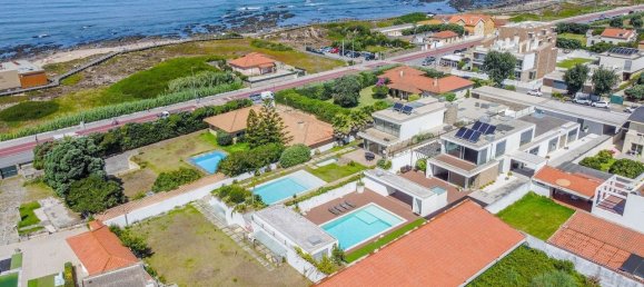 6 غرف نوم منزل في Vila Nova de Gaia, Portugal رقم 182563 2