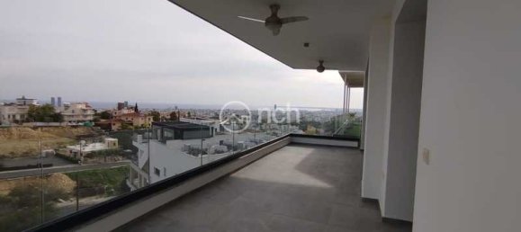 4 bedrooms Penthouse in Mesa Geitonia, Cyprus No. 21377 7