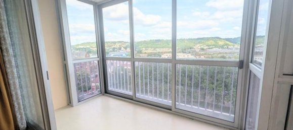 3 bedrooms Apartment in Sotteville-les-Rouen, France No. 354886 2