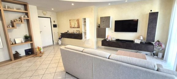 Квартира с 3 комнатами в Фоджа, Италия № 268095 7