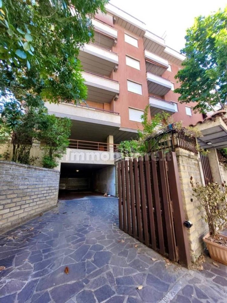 3 bedrooms Apartment in Tivoli, Italy No. 340861