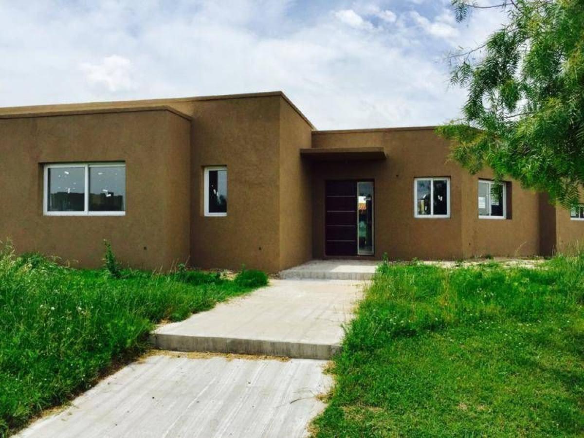 3 bedrooms House in Escobar, Argentina No. 87677