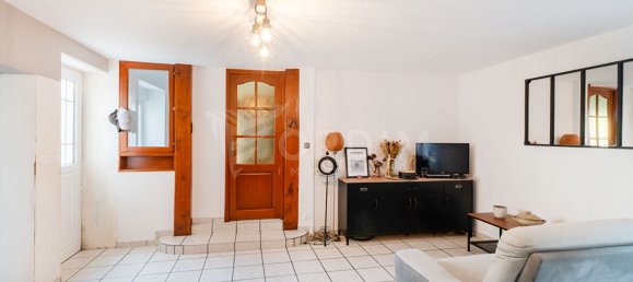 Adosado de 4 dormitorios en Beine, France No. 343901 3