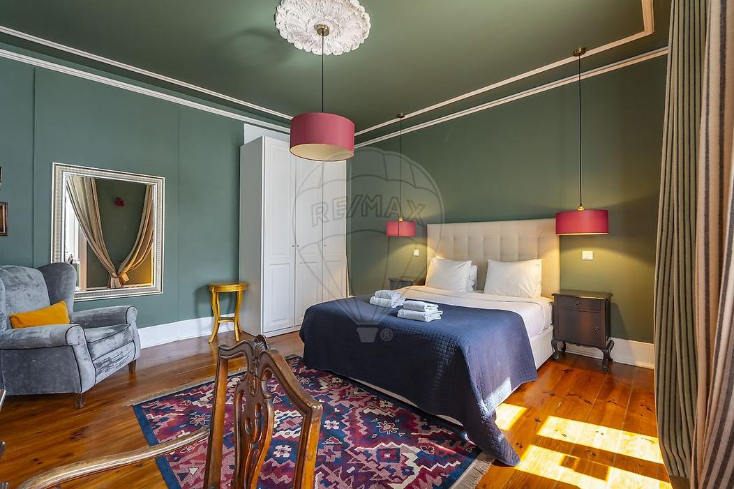 5 bedrooms Apartment in Lisbon, Portugal No. 63648