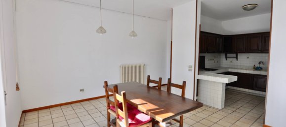 Apartamento de 2 dormitorios en San Benedetto del Tronto, Italy No. 301566 10