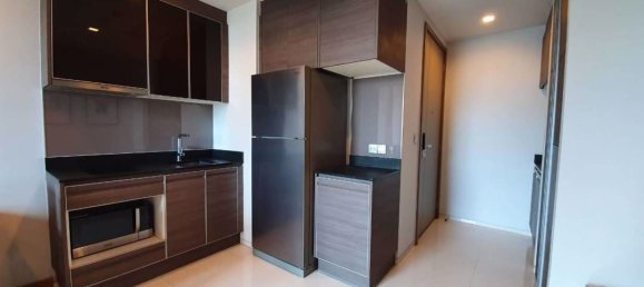1 bedroom Condo in Khlong Toei, Thailand No. 4508 2