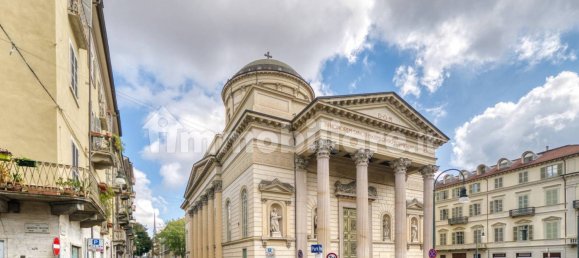 1 Schlafzimmer Wohnung in Turin, Italy, Nr. 330933 2