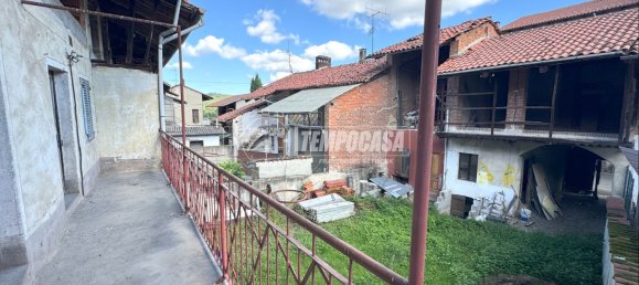 4 rooms House in Cossano Canavese, Italy No. 348715 8