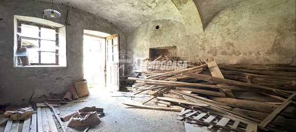 4 rooms House in Cossano Canavese, Italy No. 348715 6