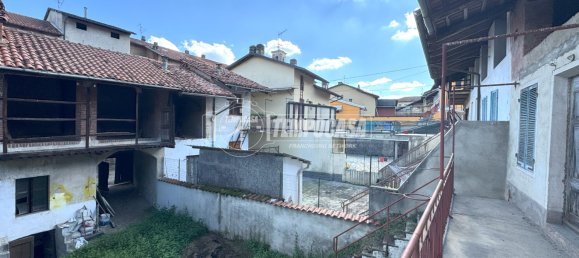 4 rooms House in Cossano Canavese, Italy No. 348715 9