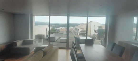 3 bedrooms House in Sao Joao da Madeira, Portugal No. 43750 12