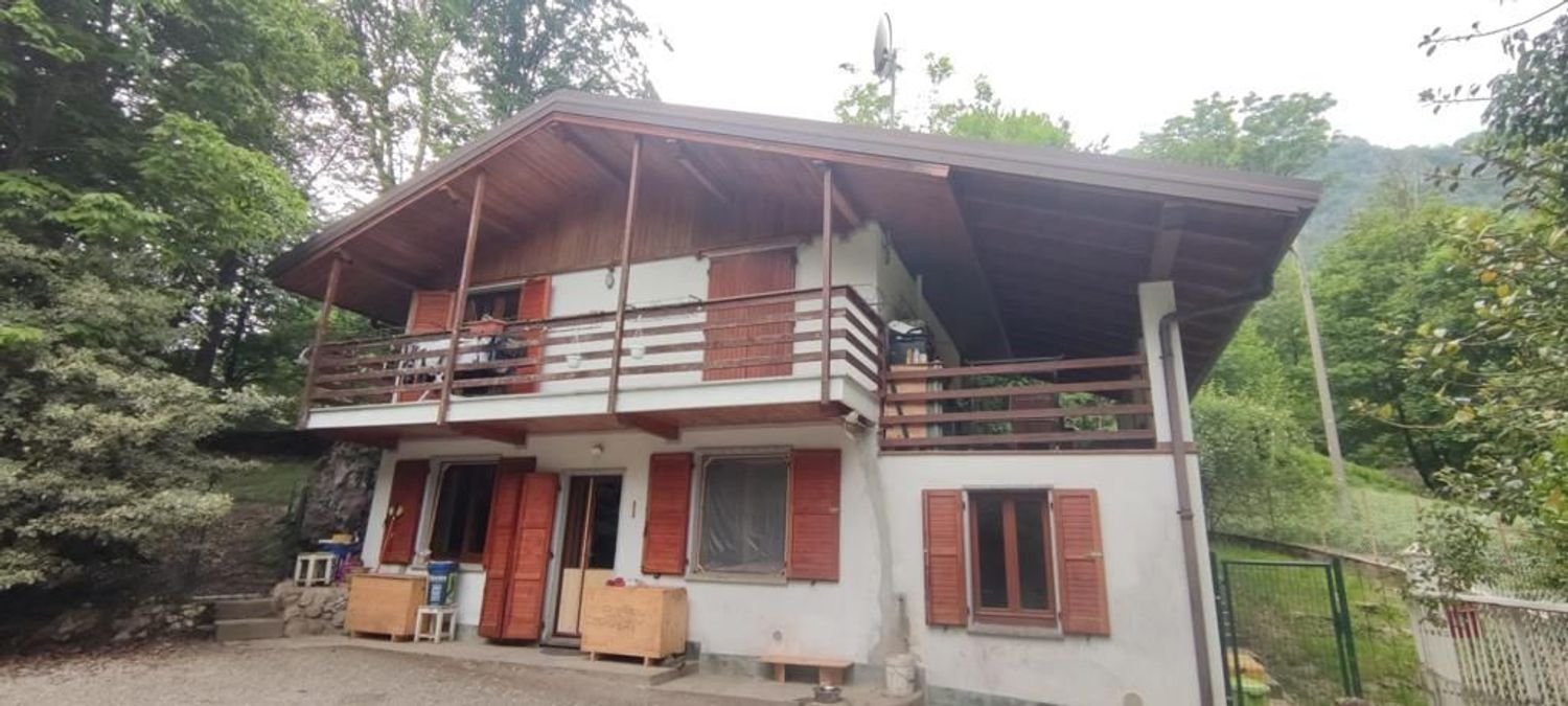 3-Zimmer Villa in Ballabio, Italy, Nr. 137716