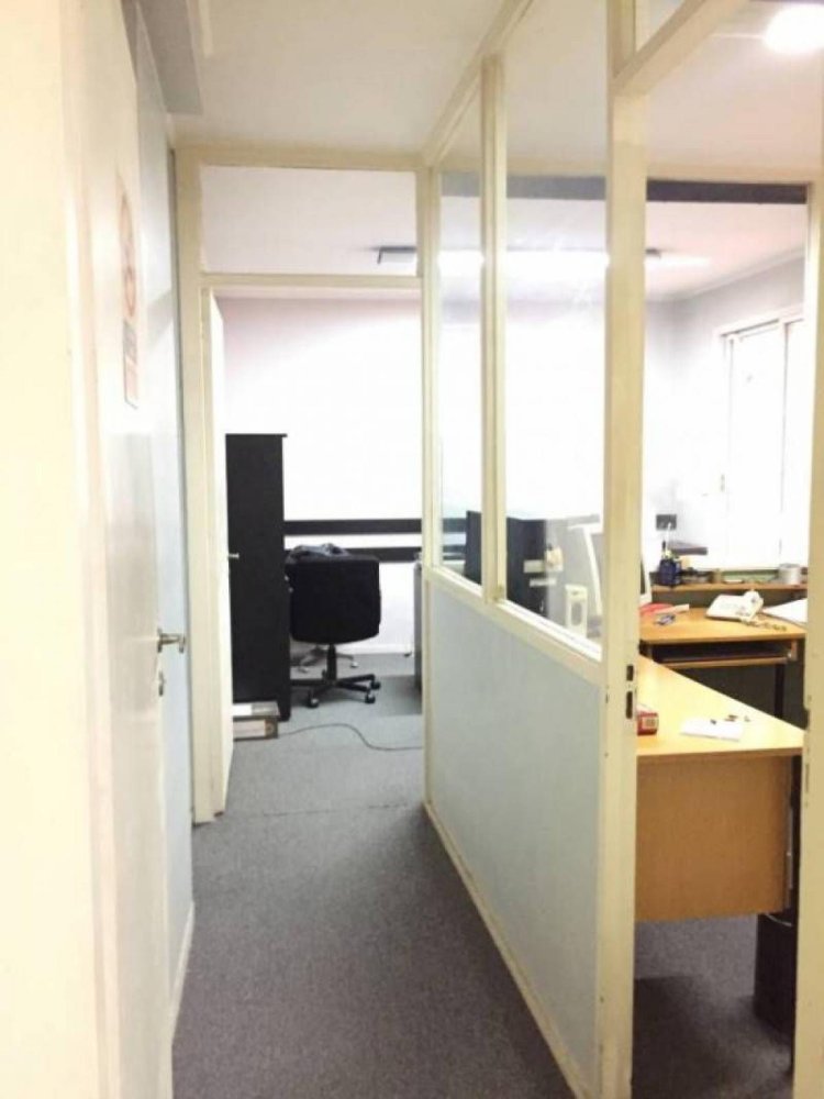Oficina en Buenos Aires, Argentina 88 m² No. 109087