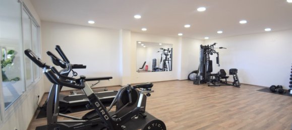 2 bedrooms Apartment in Marbella, Spain No. 4547 9