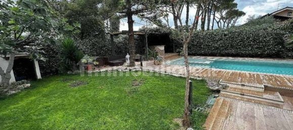 9 bedrooms Villa in Rome, Italy No. 187746 2