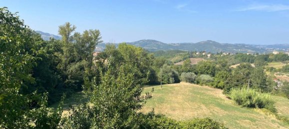 5 rooms House in Gualdo Tadino, Italy No. 83078 16