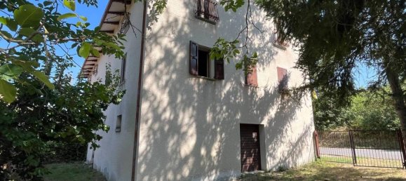 5 rooms House in Gualdo Tadino, Italy No. 83078 25