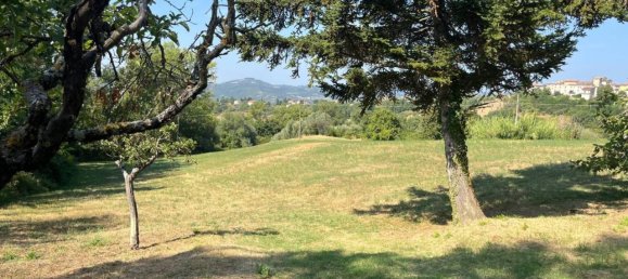 5 rooms House in Gualdo Tadino, Italy No. 83078 31