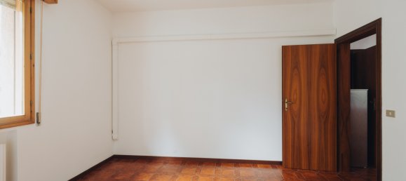 2 bedrooms Apartment in Monterenzio, Italy No. 69392 18