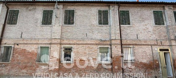 4 bedrooms Villa in Ferrara, Italy No. 379605 14