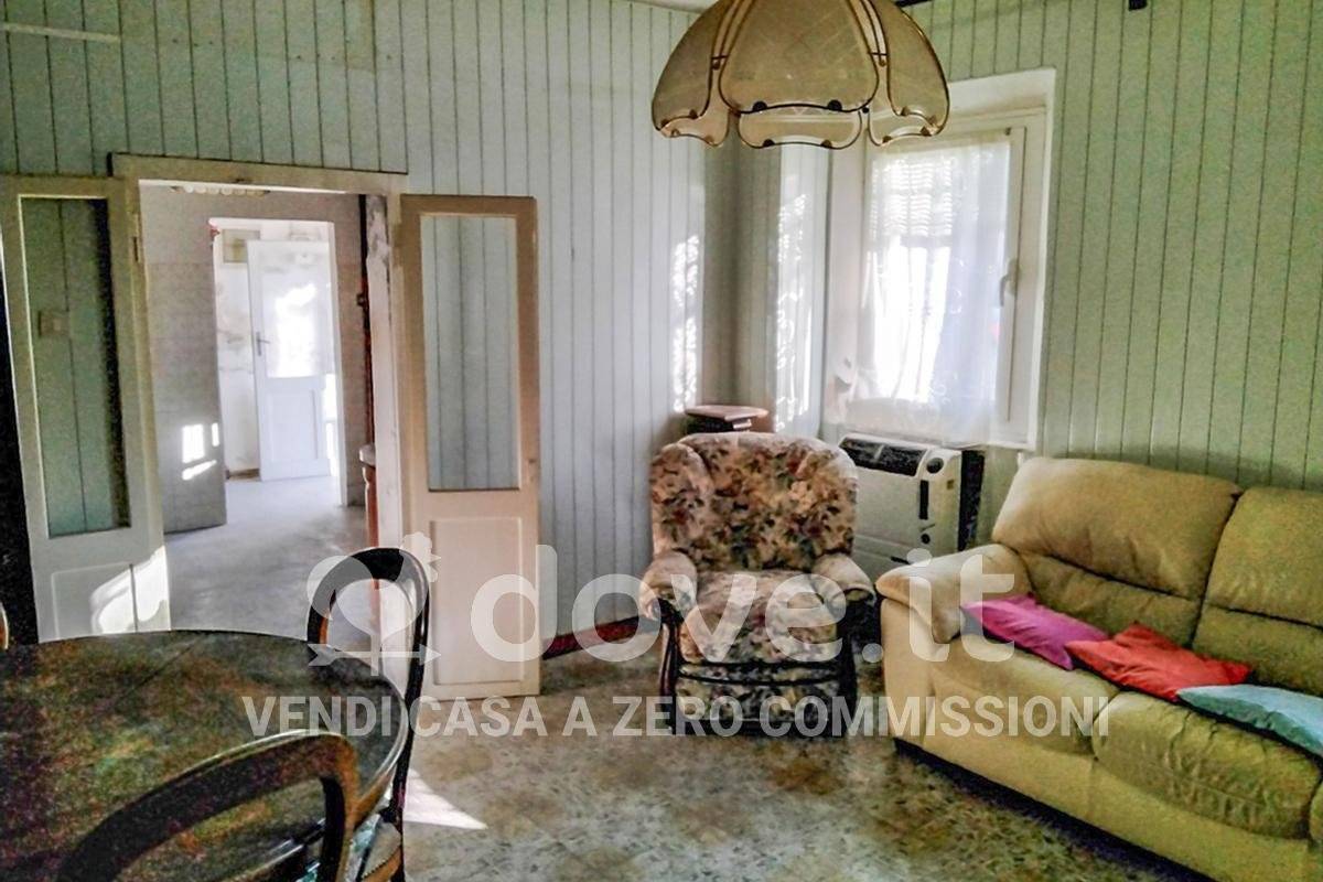 4 bedrooms Villa in Ferrara, Italy No. 379605