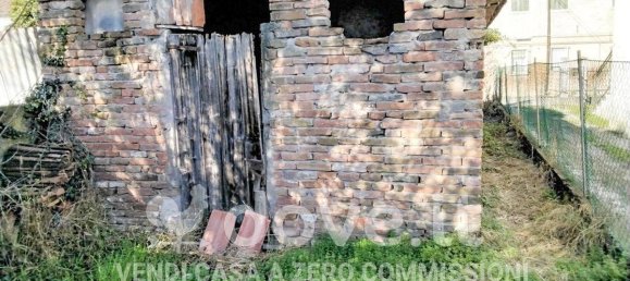 4 bedrooms Villa in Ferrara, Italy No. 379605 11