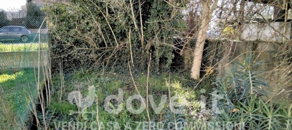 4 bedrooms Villa in Ferrara, Italy No. 379605 9